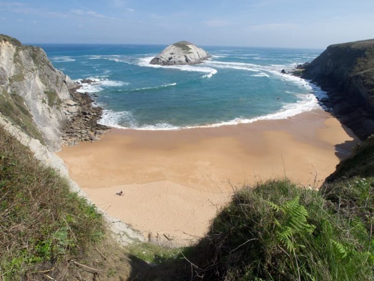 Playa Covachos Santa Cruz de Bezana