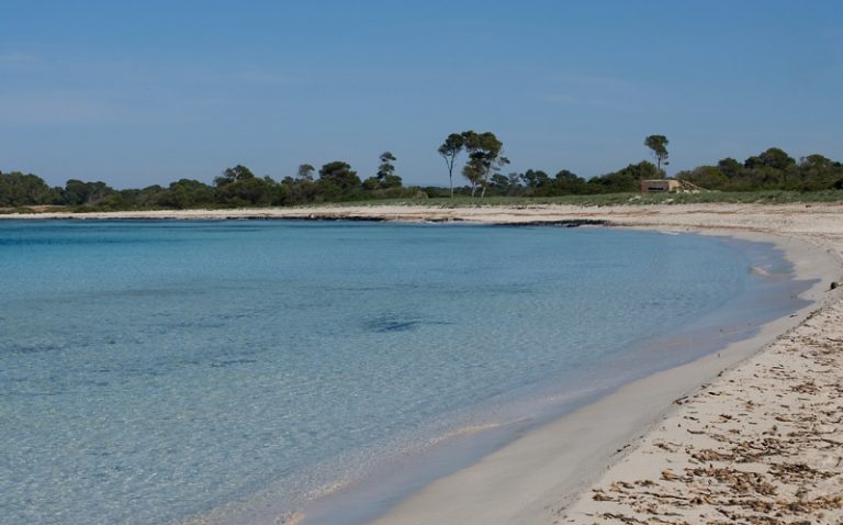 Playa Es Caragol